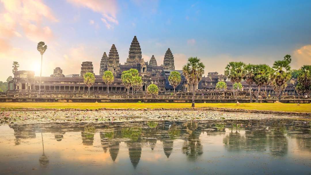 Vietnam Fines TikToker $300 for Angkor Wat Photoshoot, Disseminating False Information