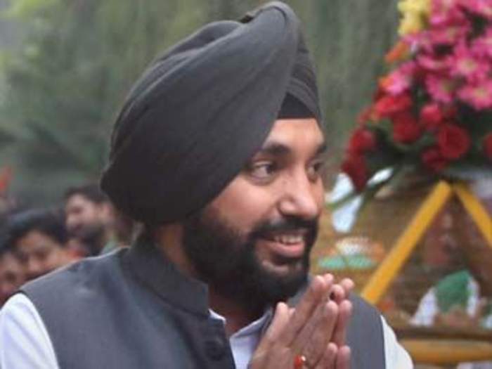'Not joining any political party': Arvinder Singh Lovely after resigning as Delhi Congress chief