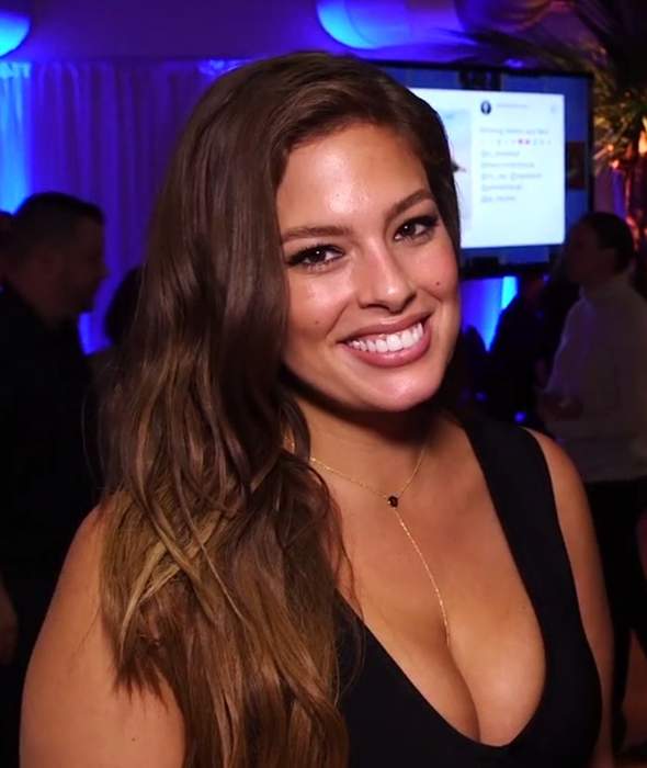 Ashley Graham Reacts to Hugh Grant Oscars Interview, 'Kill 'Em with Kindness'