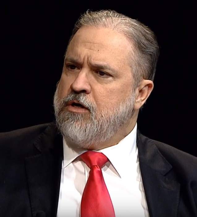 Brazil public prosecutor Aras asks Supreme Court to authorize Bolsonaro investigation