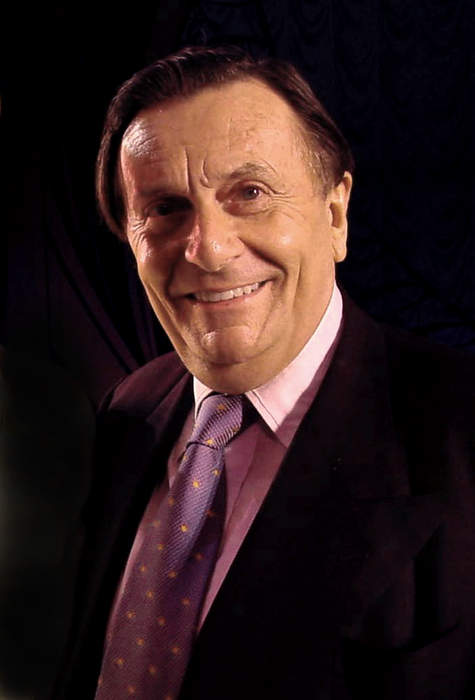 Barry Humphries, creator of Dame Edna Everage, dead at 89