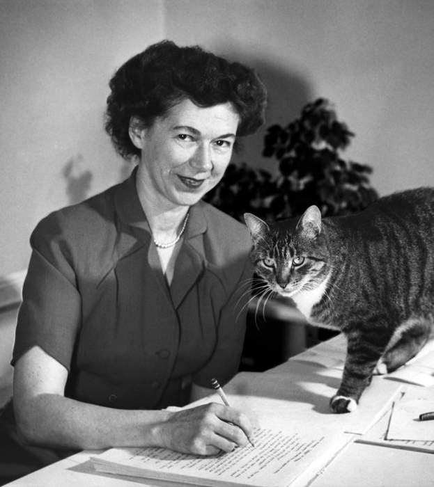 Children's book author Beverly Cleary dead at 104