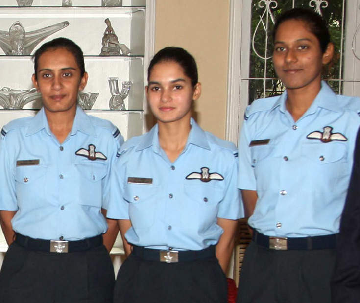 Meet Flight Lieutenant Bhawana Kanth, the first woman fighter pilot to participate in R-Day parade