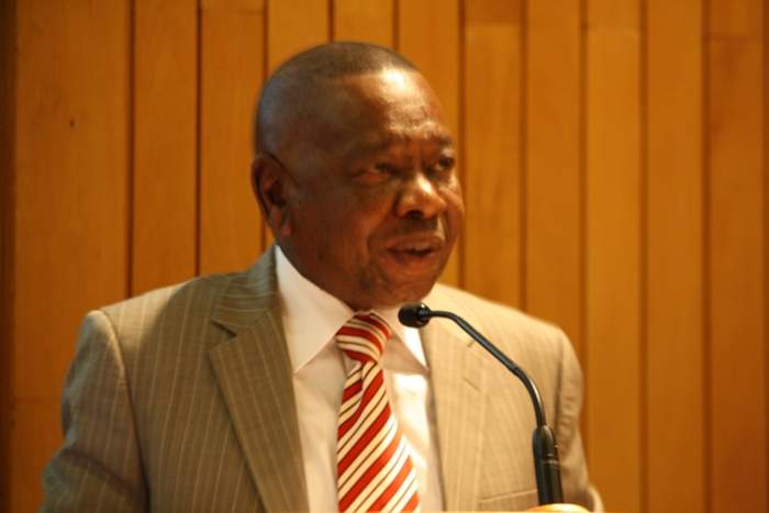 News24.com | 'Baseless and untrue' - Nzimande hits back at claim by SA Student Union that he's 'not available'