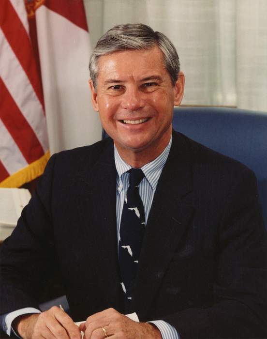 Bob Graham, Former Florida Governor and Senator, Dies at 87