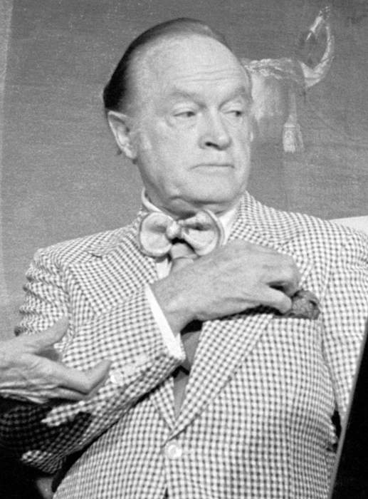 Bob Hope’s letters to American troops during WWII chronicled in book: It 'affected his entire life’