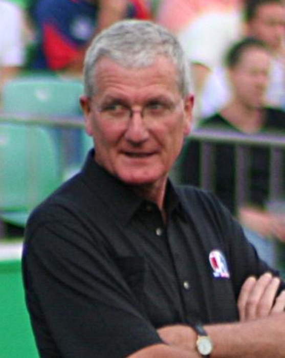Bob Willis: Former England cricket captain dies aged 70