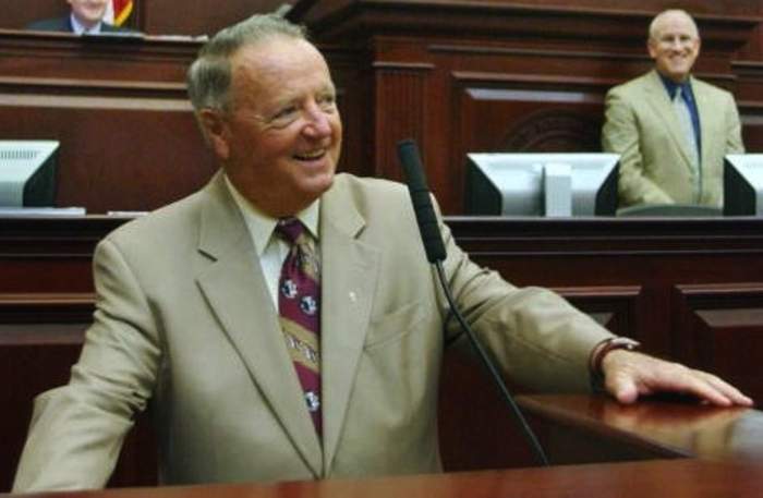 Legendary Florida State coach Bobby Bowden laid to rest near his parents in home state of Alabama
