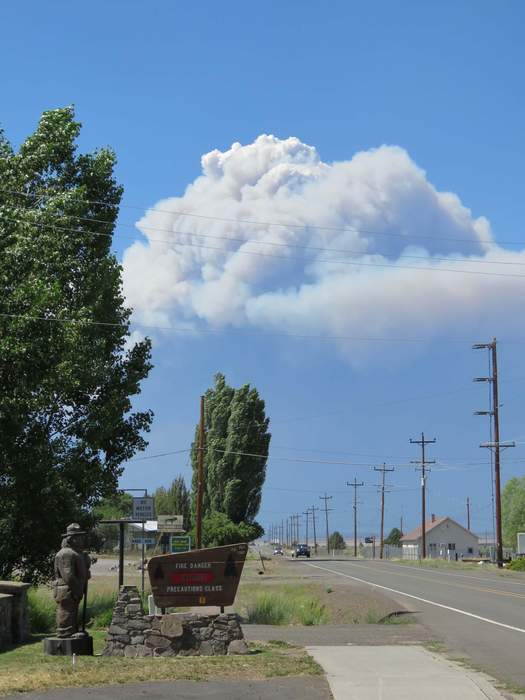 Oregon's Bootleg Fire is generating its own weather