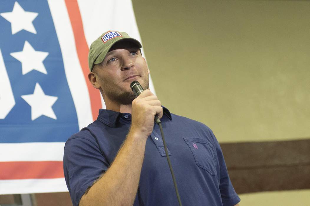 Chicago Bears denounce Brian Urlacher's social media posts on Jacob Blake shooting