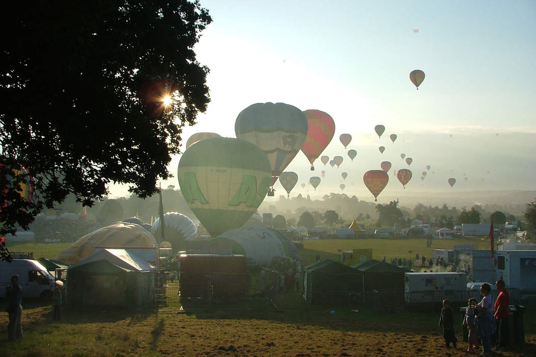 Bristol Balloon Fiesta 2022: Pre-flights grace skies