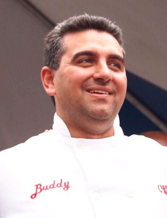 'Cake Boss' Buddy Valastro says hand is 95% healed 1 year after gruesome injury