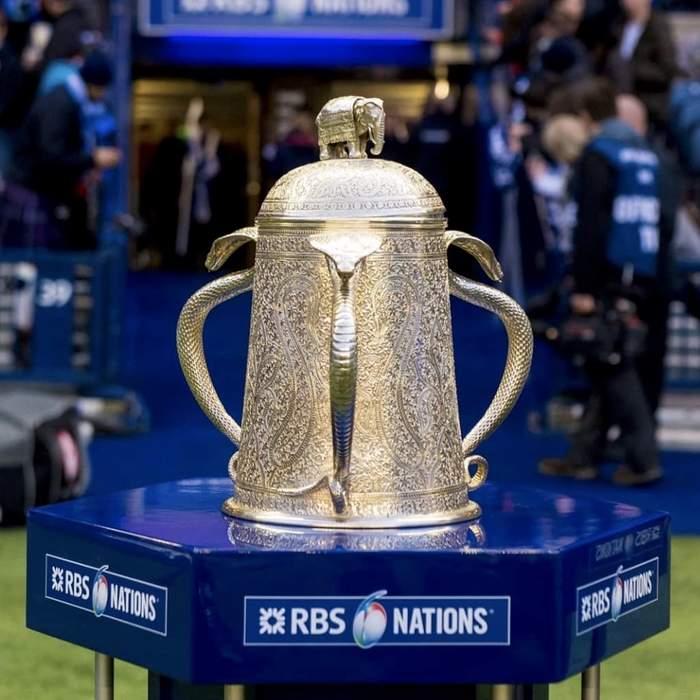 Scotland retain Calcutta Cup with dramatic late win over England