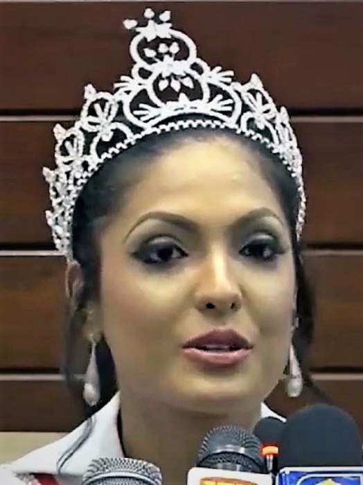 Mrs. World Caroline Jurie says she is 'ready to hand over the crown' after allegedly injuring Mrs. Sri Lanka