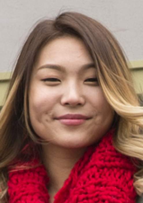 Winter Olympics: Chloe Kim qualifies for snowboard halfpipe final in first place