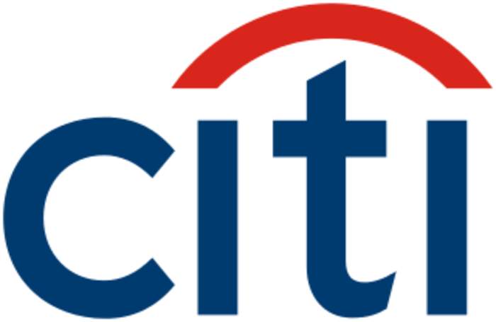 MoneyWatch: Justice dept. to announce settlement with Citigroup; prices of gas and oil drop