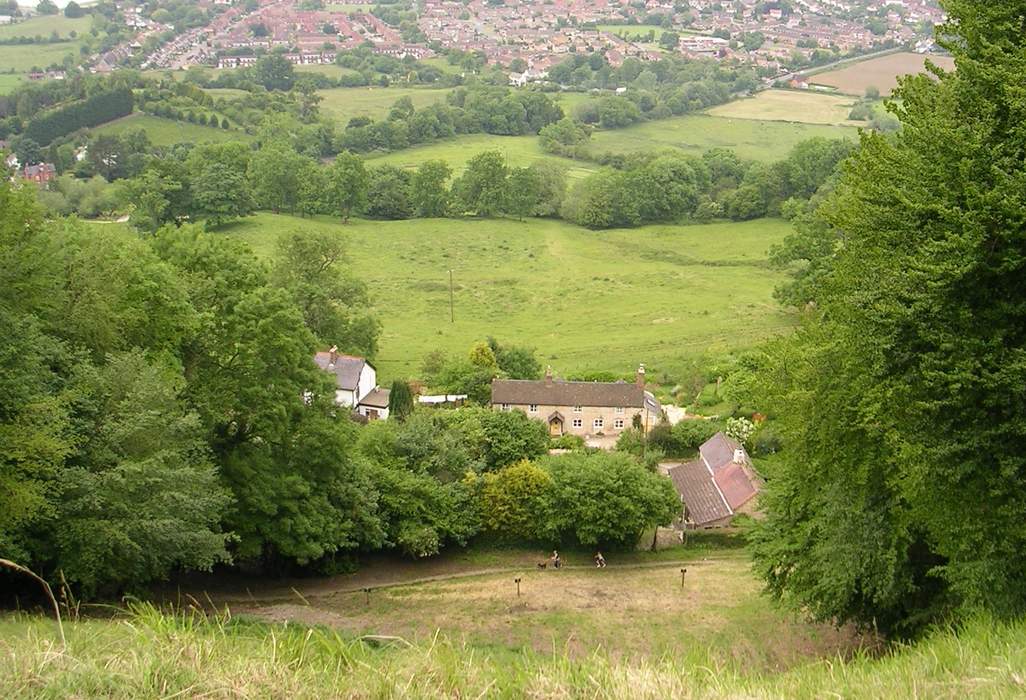 Cooper's Hill Cheese-Rolling and Wake