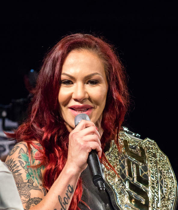 UFC 240: Cris Cyborg cut, but outworks gritty Felicia Spencer