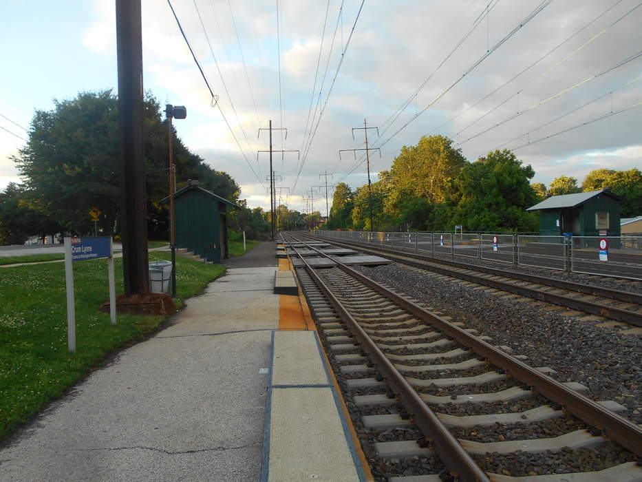 Crum Lynne station