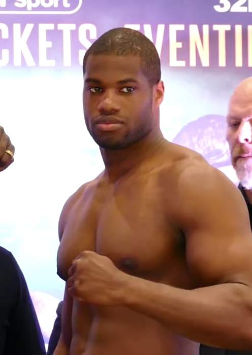 'Little boy' - Joshua riled by Dubois as security steps in