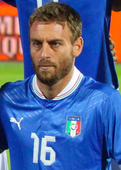Roma's Ndicka suffered collapsed lung - De Rossi