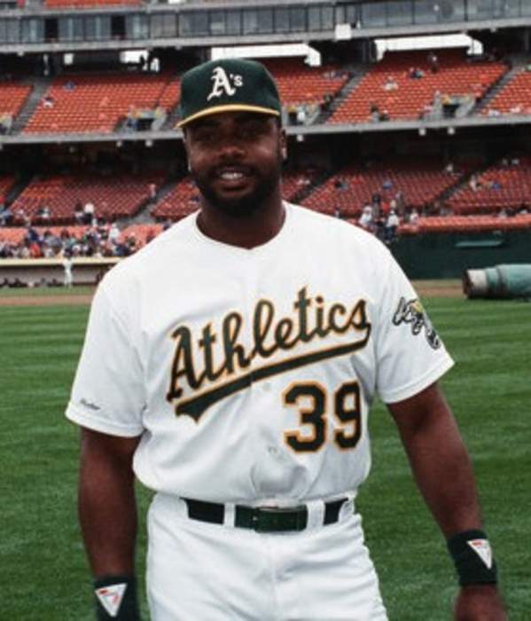 Pittsburgh Pirates Legend Dave Parker Dead at 74