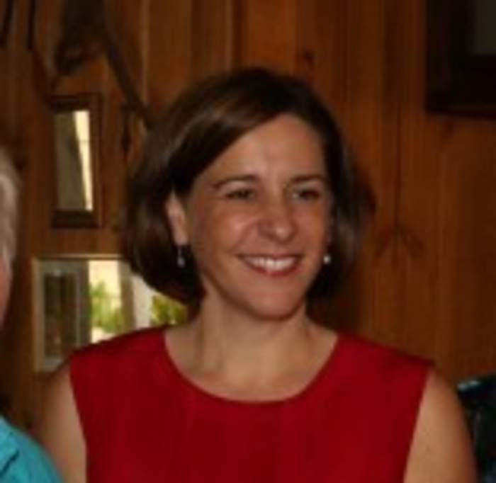 Queensland opposition leader Deb Frecklington denies youth curfew pledge is 'racist'