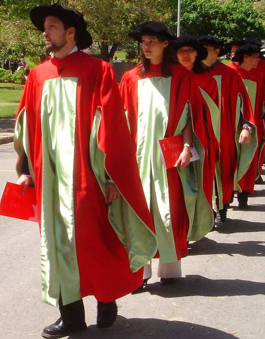 Man fulfills physicist dream, earns Ph.D. at 89