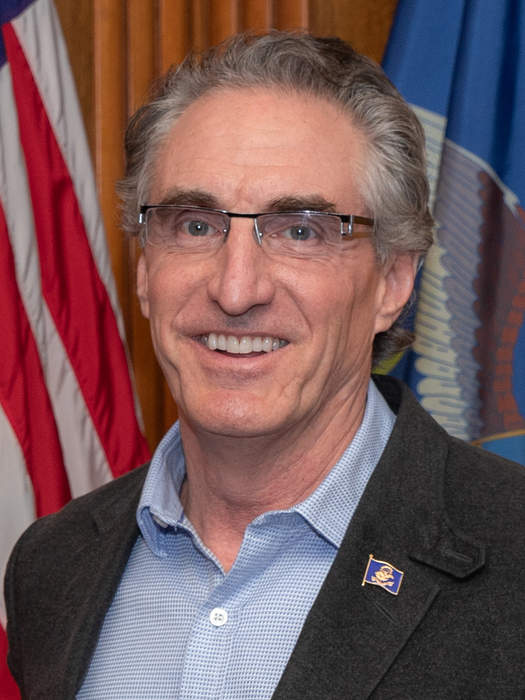 Gov. Burgum praises 'sophisticated' New Hampshire voters who are 'going to send a message to the world'