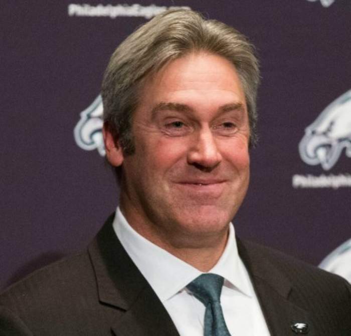 Doug Pederson's job as Eagles' coach could be in jeopardy after meeting with Jeffrey Lurie, report says