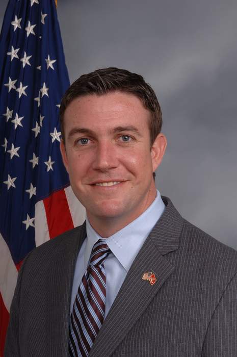 US Rep. to plead guilty to election fund misuse