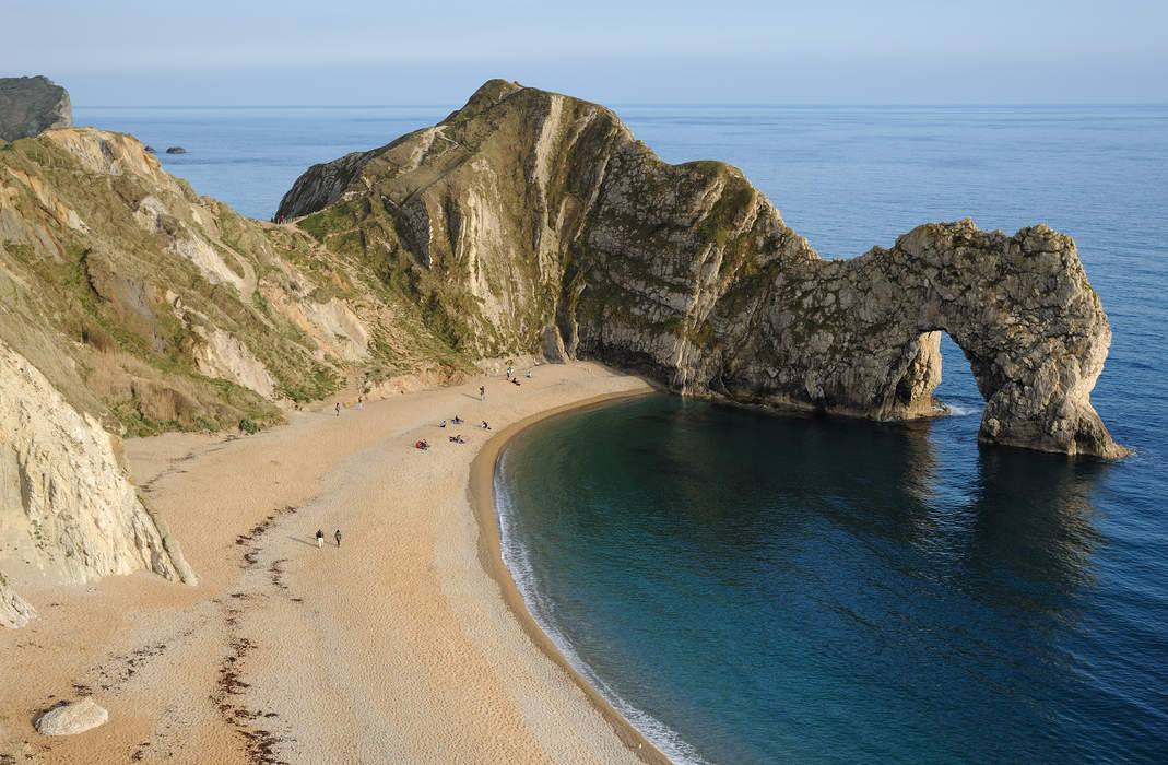 Durdle Door: Warning as large boulders tumble on to beach path