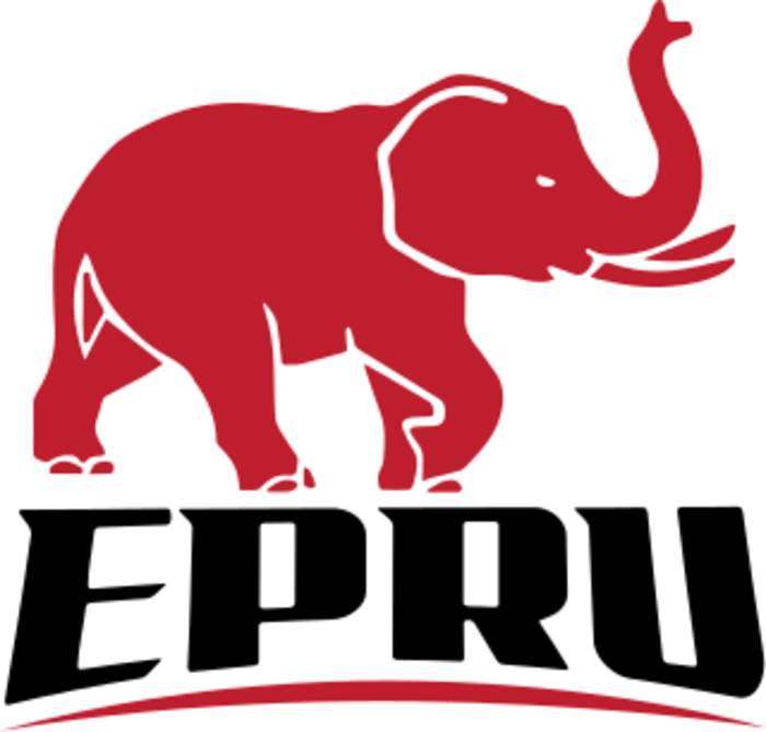 News24.com | Springbok, EP legend hands out Elephants match jerseys