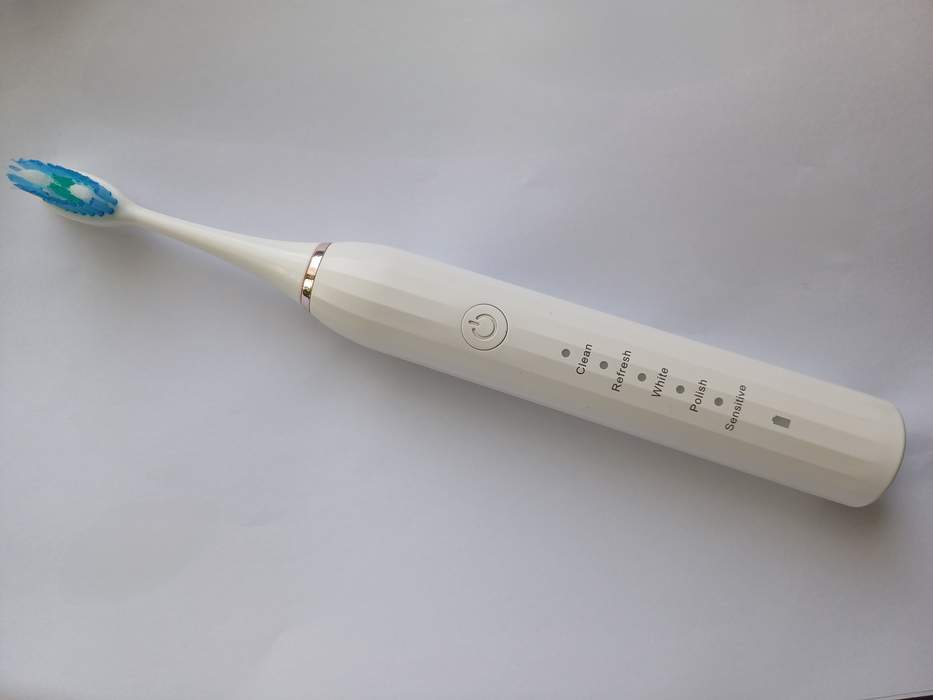 Early Prime Day Deals on Electric Toothbrushes and Tooth Whiteners