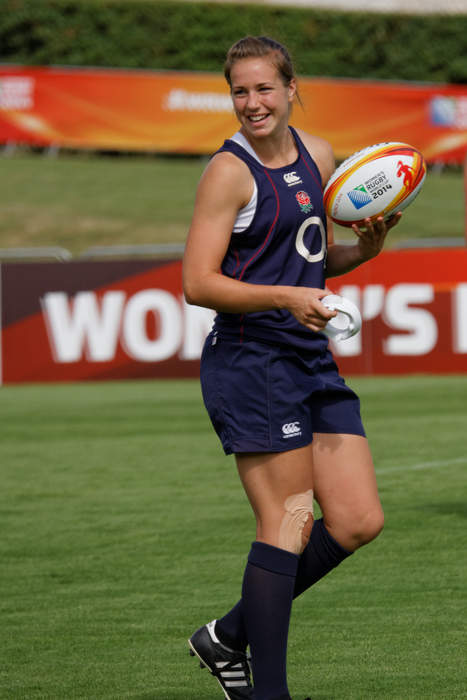Women's Six Nations: England's Emily Scarratt to win 100th cap