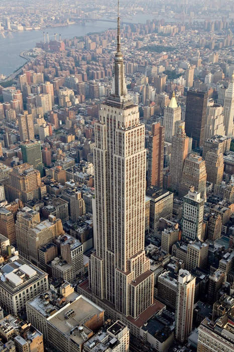Top dog at Westminster tops Empire State Building