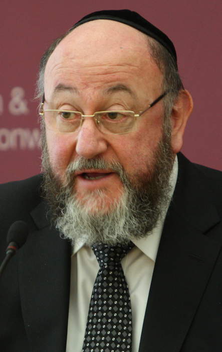 Israel-Gaza: Chief Rabbi Ephraim Mirvis speaks of hopes for peace