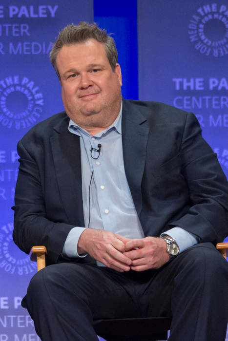 'Modern Family' star Eric Stonestreet trolls critics who mistakenly thought he was too old for his fiancee