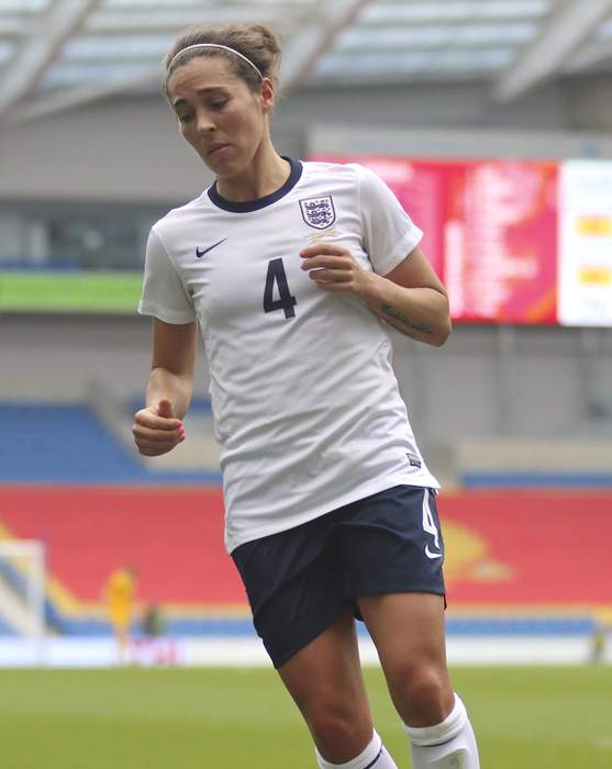 The Players podcast: Fara Williams & Lucy Bronze chat caps in Covid-19
