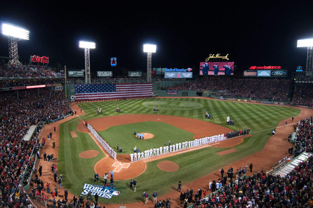 Mysterious light behind Fenway Park wall halted play during ALCS Game 5