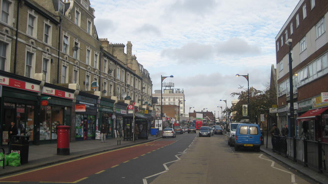 Forest Gate shooting: Three in hospital after barber shop attack
