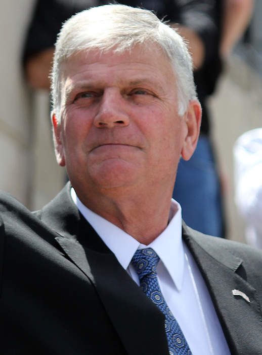 Franklin Graham: 'Nothing offensive' in Liverpool bus ads