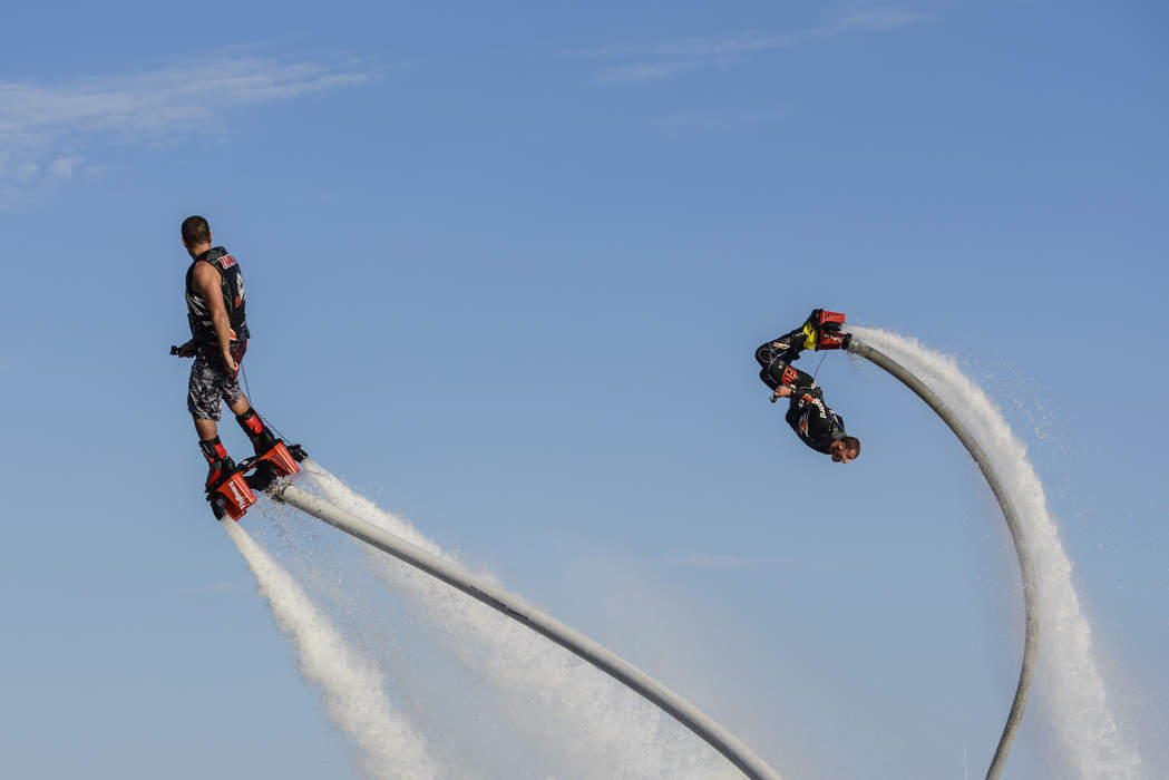 Franky Zapata: French jetpack inventor inured in lake crash