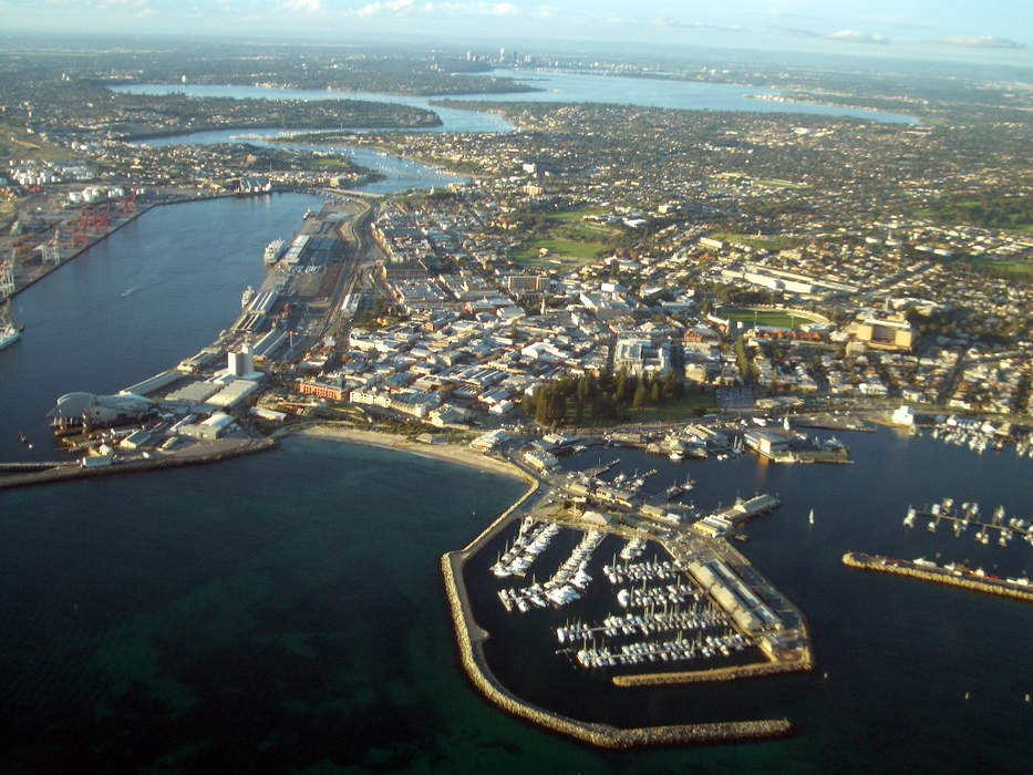 Woman's body found in Fremantle Harbour