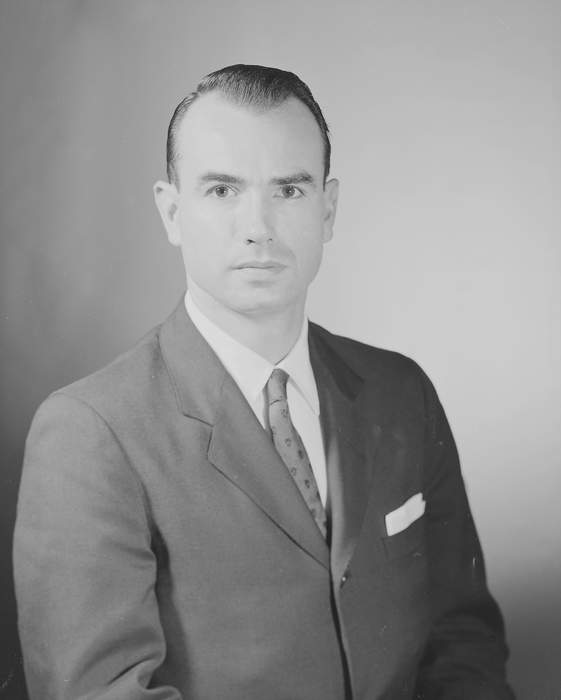 G. Gordon Liddy, Mastermind Behind Watergate Burglary, Dead at 90