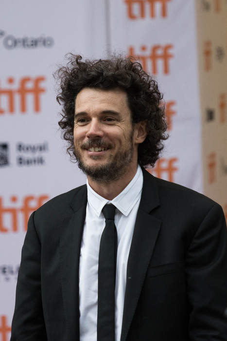 Lion director Garth Davis turns to sci-fi for a different kind of love story