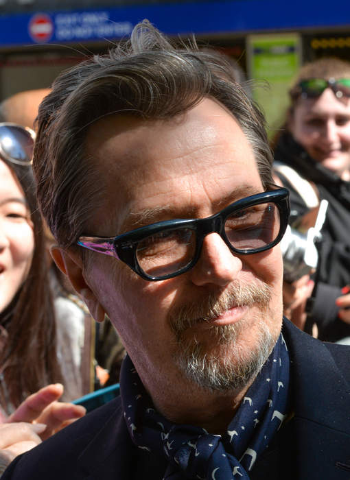 Gary Oldman Craps On 'Harry Potter' Role, Says He'd Do It Differently Now