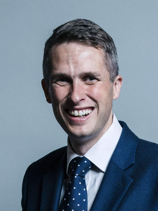 News24.com | WATCH | UK minister Gavin Williamson resigns over bullying claims