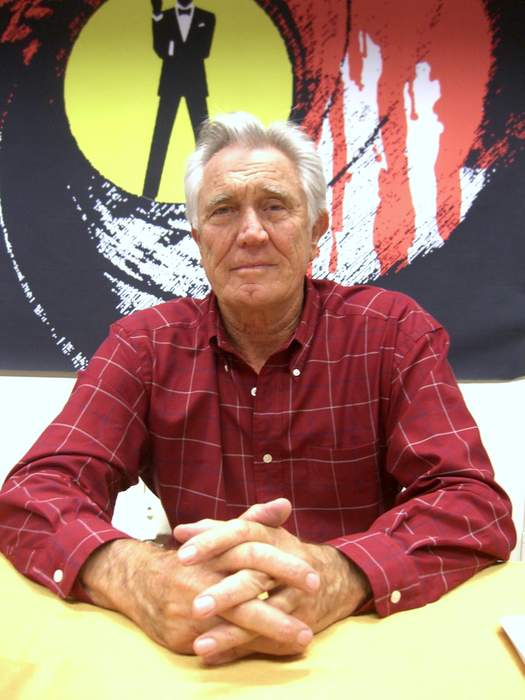 James Bond star George Lazenby apologises for 'disgusting' interview