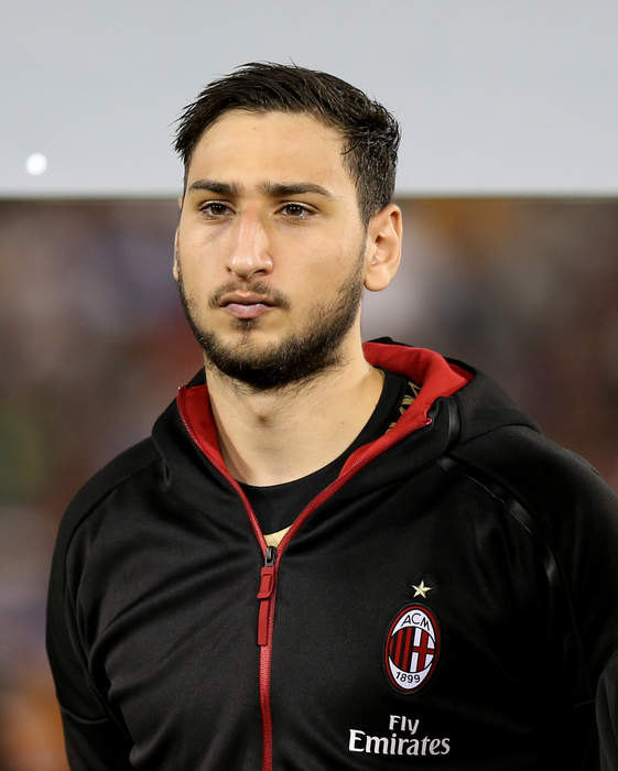 Goalkeeper Donnarumma and partner 'robbed in Paris'